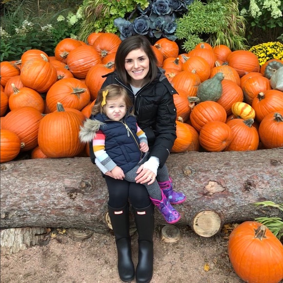 Meet your Posher, Beky - Picture 1 of 1